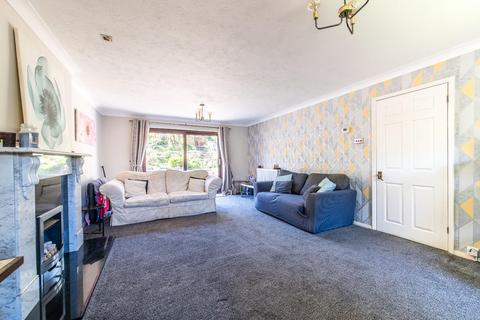 6 bedroom detached house for sale, Woodlands, Walderslade