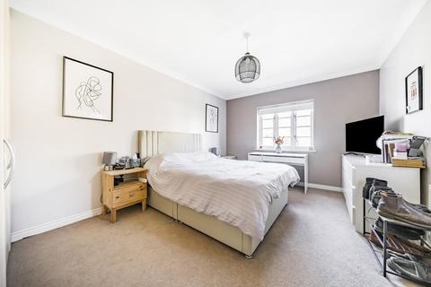7 Southbank, Hextable, Swanley, BR8 7PP