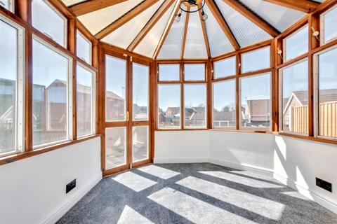 3 bedroom semi-detached house for sale, Stancliffe Avenue, Nottingham