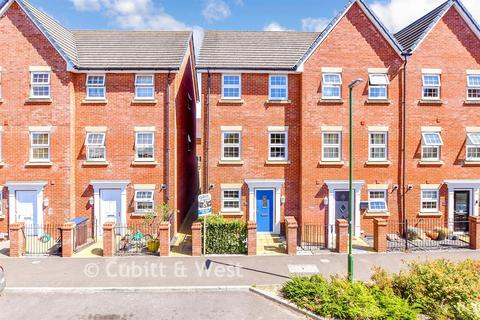4 bedroom end of terrace house for sale, Thompson Grove, Littlehampton BN17