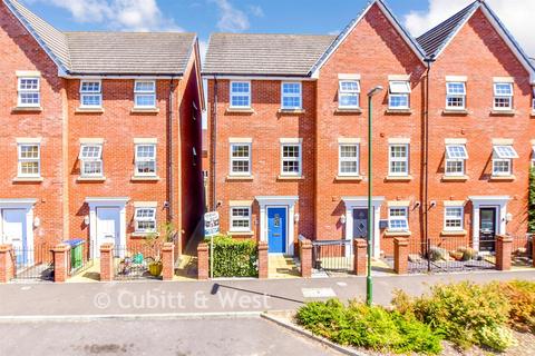 4 bedroom end of terrace house for sale, Thompson Grove, Littlehampton BN17
