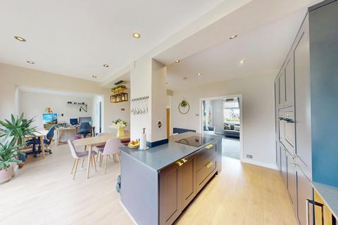 3 bedroom semi-detached house for sale, Dobb Brow Road, Westhoughton, BL5