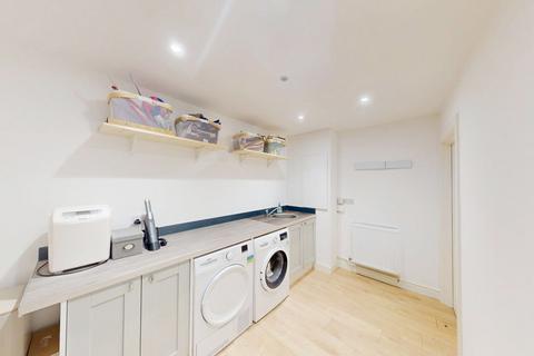 29 Dobb Brow Road, Westhoughton, Bolton, BL5 2AY