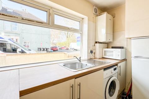 1 bedroom flat for sale, Hill Avenue, Victoria Park, BS3 4SN