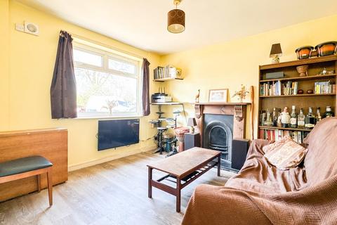 1 bedroom flat for sale, Hill Avenue, Victoria Park, BS3 4SN