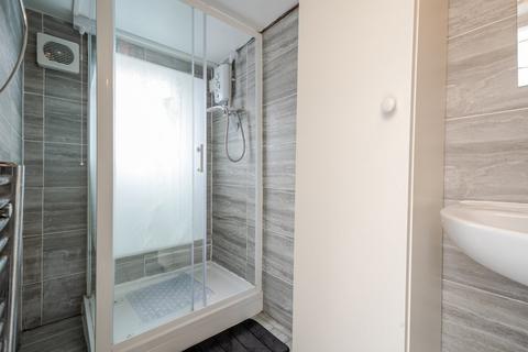 100 Plumstead Common Road, London, SE18 3RE