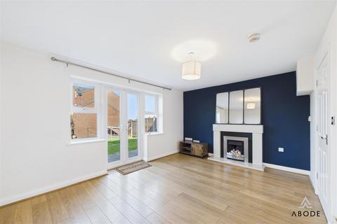 251 Henhurst Hill, Burton-on-trent, DE13 9SX