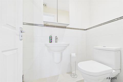 251 Henhurst Hill, Burton-on-trent, DE13 9SX