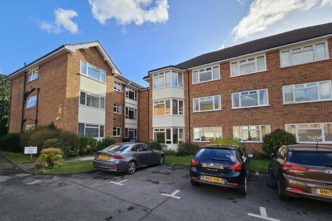 32 Bryanston Court, Solihull, B91 1BN