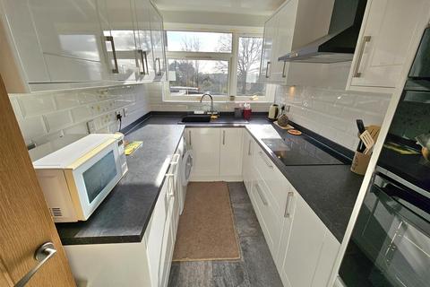 32 Bryanston Court, Solihull, B91 1BN