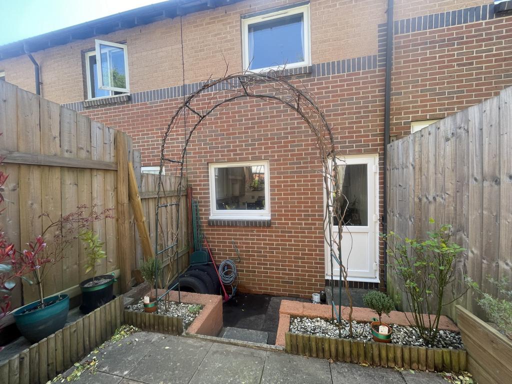 Photo 13