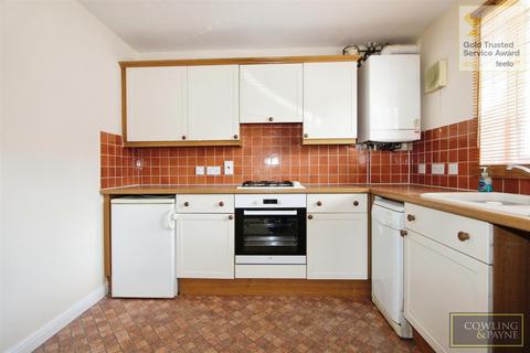 3 bedroom terraced house for sale, Station Avenue, Wickford