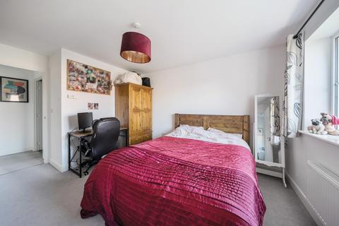 2 bedroom semi-detached house for sale, Bartlett Avenue, Badshot Lea, Farnham