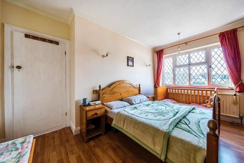 8 Briar Gardens, Bromley, BR2 7JL