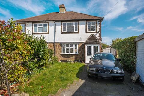 Briar Gardens, Hayes, Bromley, BR2