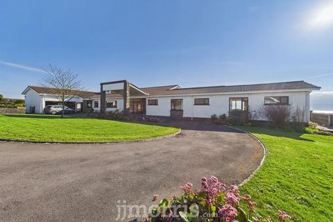 4 bedroom detached house for sale, Pembrey, Burry Port, SA16