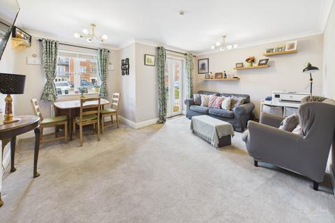 2 bedroom flat for sale, Sovereign Harbour