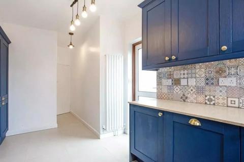 4 bedroom detached bungalow for sale, Decoy Avenue,  Temple Fortune,  NW11