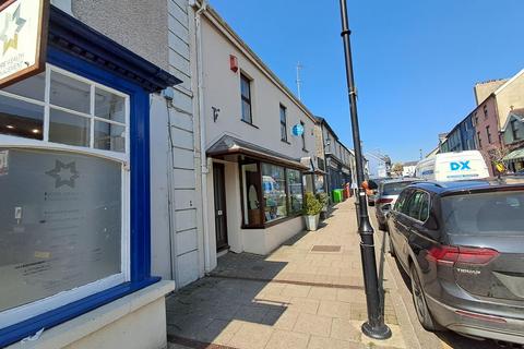 undefined, Flat,  High Street, Narberth