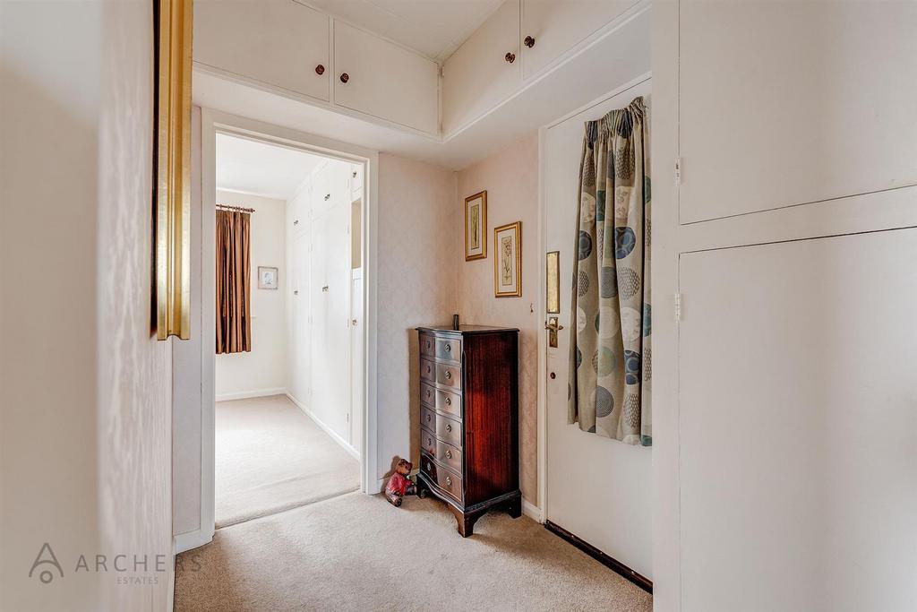 Flat5,16 Moorbank Road(Interior)(13of18).jpg