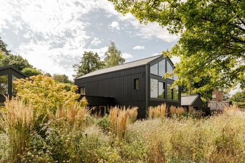 4 bedroom detached house for sale, Graylings, Graylings, Caterham, Surrey