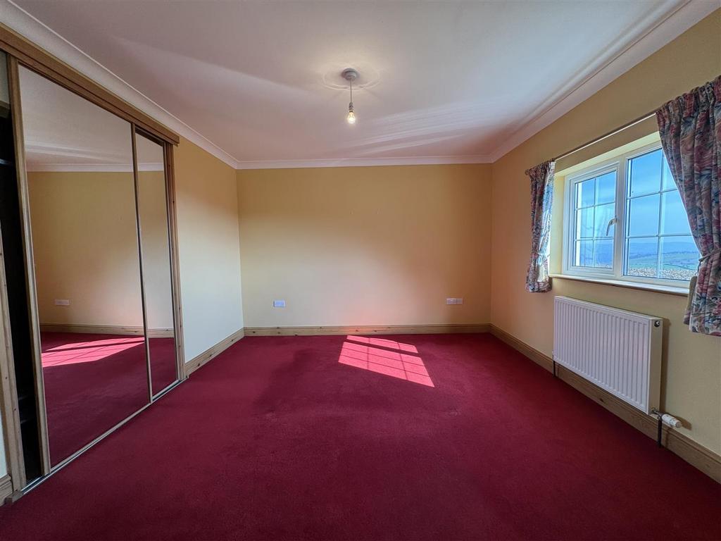 Master bedroom 1