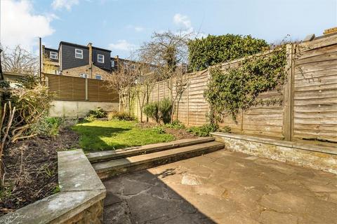 72 Leahurst Road, London, SE13 5HZ