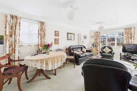 2 bedroom retirement property for sale, Grasmere Court, Wordsworth Road, Worthing, BN11 3JE