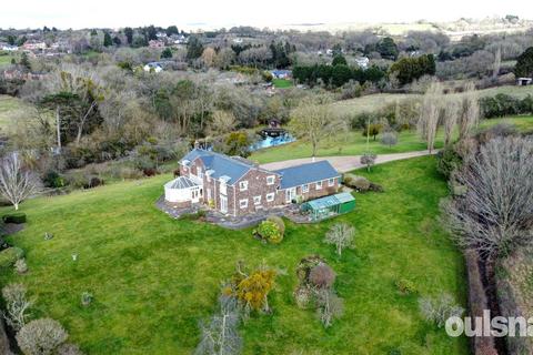 5 bedroom detached house for sale, Whinfield Road, Dodford, Bromsgrove, Worcestershire, B61