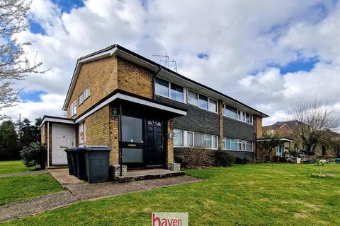 2 The Hook, New Barnet, Barnet, EN5 1LG
