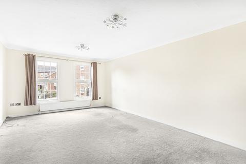 79 Park Crescent, Twickenham, TW2 6NS