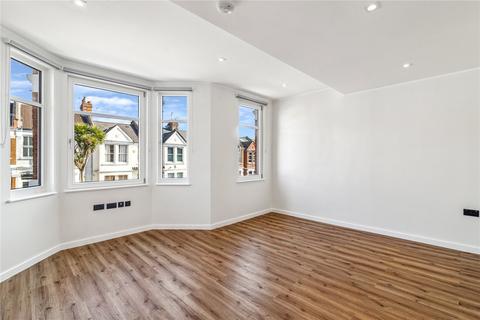 2 bedroom apartment to rent, Cavendish Road, London, SW12