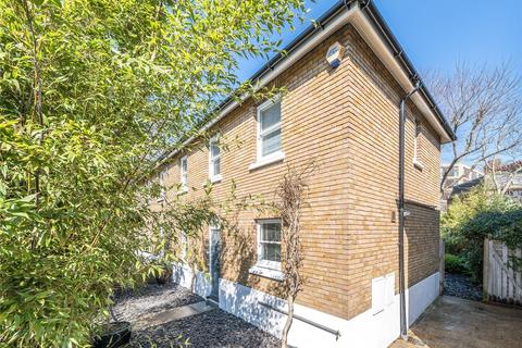 3 bedroom house for sale, London SW9