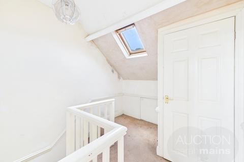3 bedroom maisonette for sale, Lansdowne Gardens, Jesmond, Newcastle Upon Tyne, NE2
