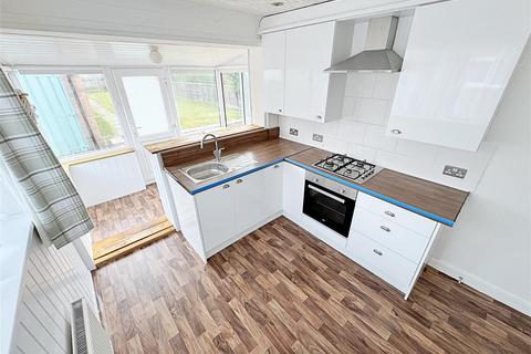 undefined, Silver Street, Holton-Le-Clay, Grimsby, N.E. Lincs, DN36 5DX