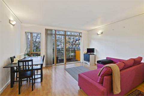 2 bedroom apartment to rent, Mudlarks Boulevard, London, SE10
