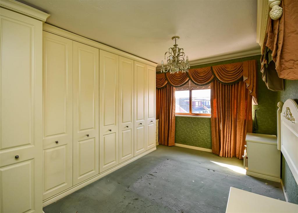 3 Greenslade Road-Bedroom 2.jpg