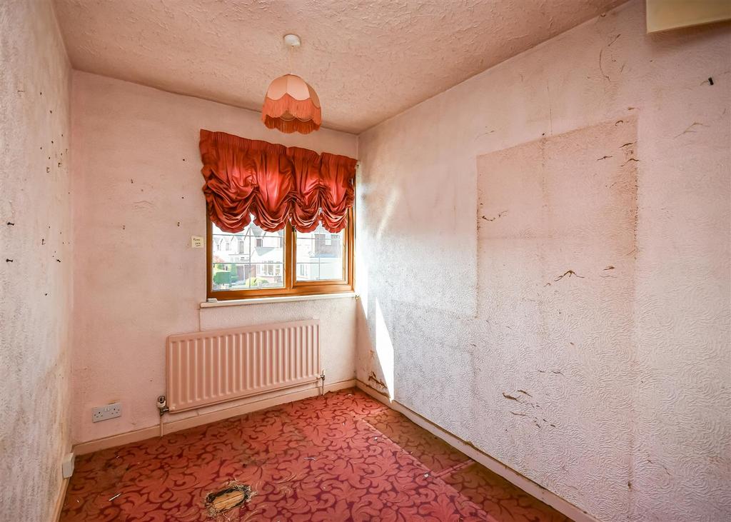 3 Greenslade Road-Bedroom 3.jpg