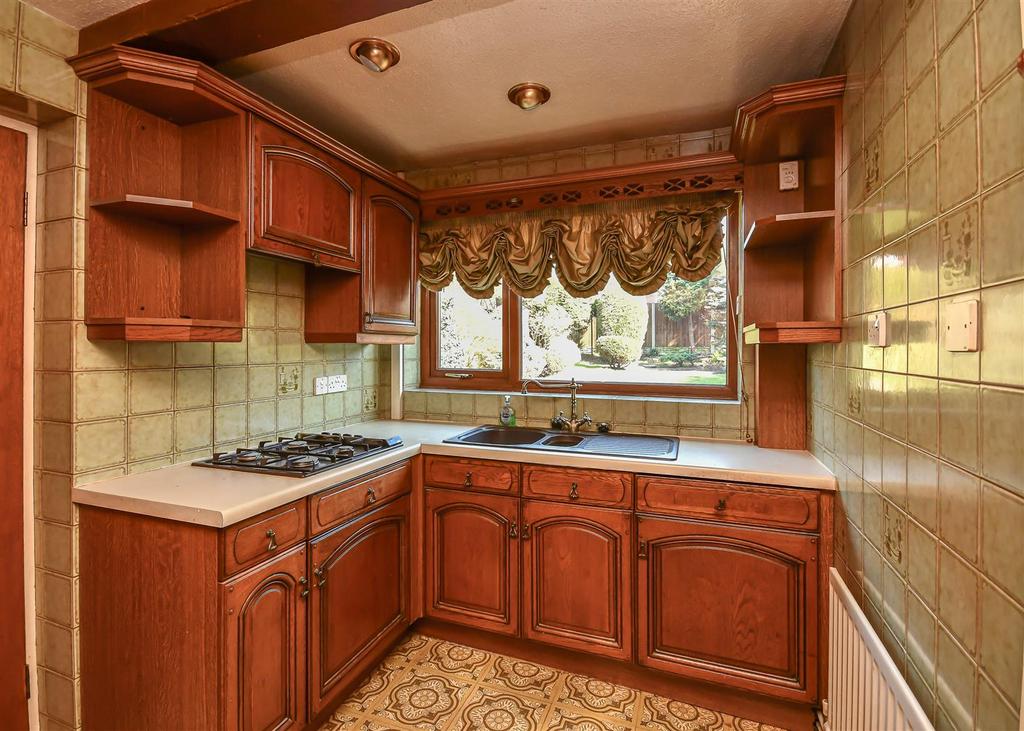 3 Greenslade Road-Kitchen.jpg