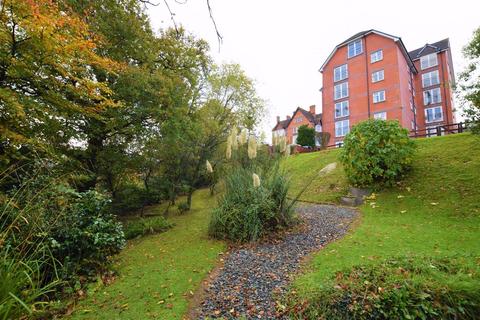 2 bedroom flat for sale, Tavistock Road, Launceston