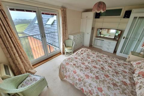 2 bedroom flat for sale, Tavistock Road, Launceston