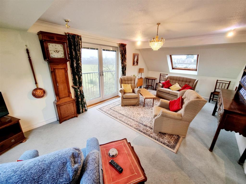 Sitting Room.jpg