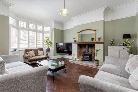 6 bedroom townhouse for sale, Swinburne Road, Darlington, DL3