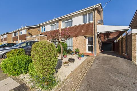 3 bedroom semi-detached house for sale, Sycamore Close, Towcester, NN12