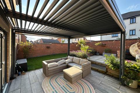 58 Furlong Close, Corby, NN17 5AW
