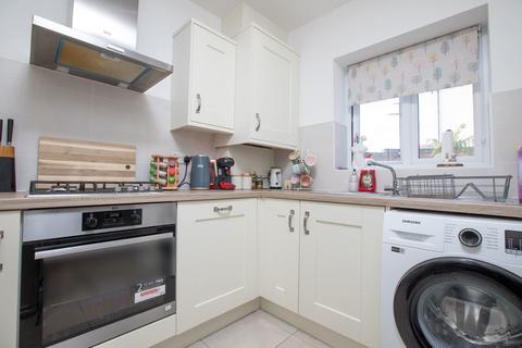 58 Furlong Close, Corby, NN17 5AW