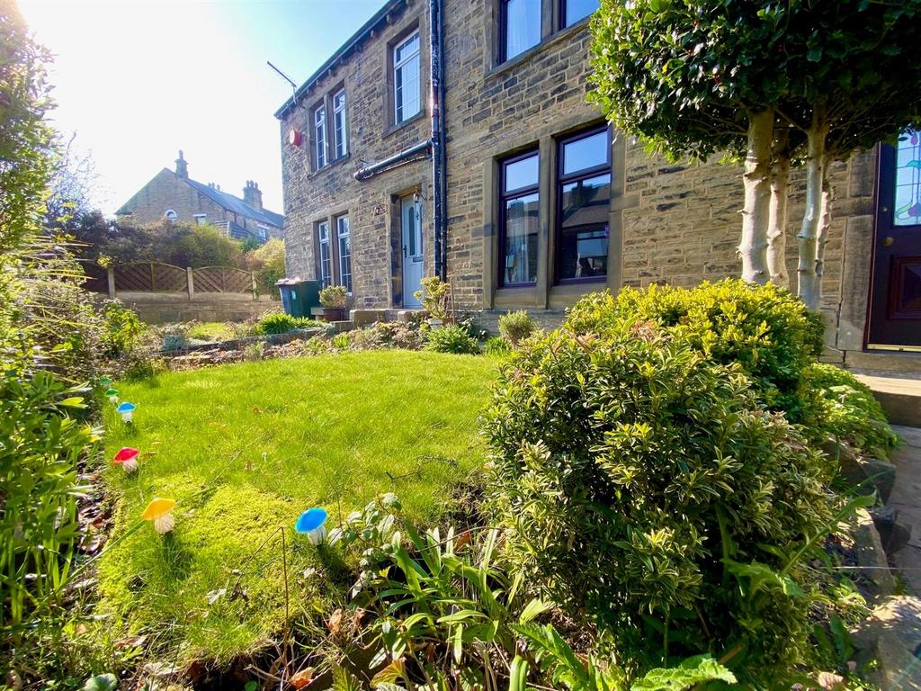 Bramleys Estate Agents - Luck Lane - Huddersfield