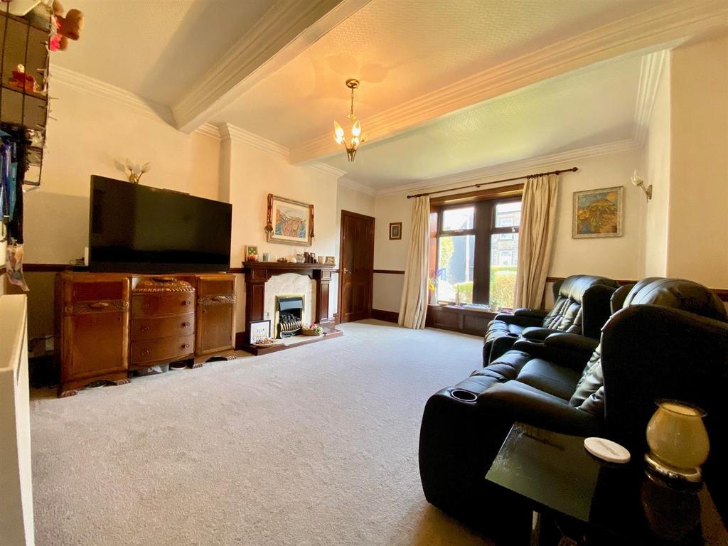 Bramleys Estate Agents - Luck Lane - Huddersfield