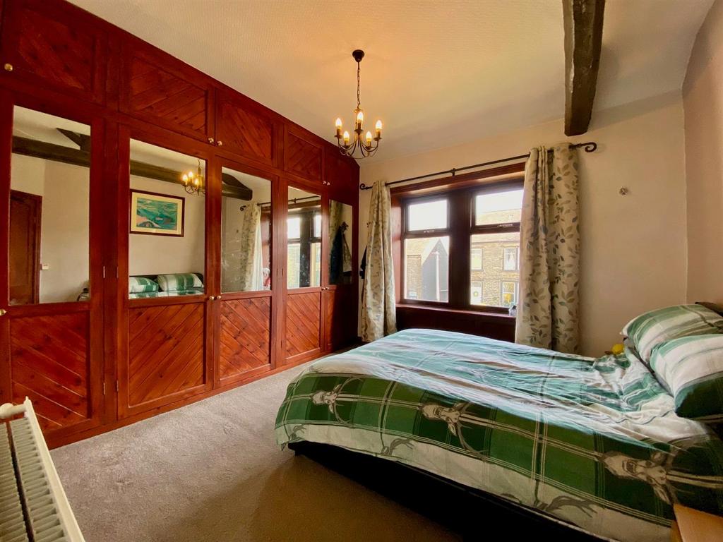 Bramleys Estate Agents - Luck Lane - Huddersfield