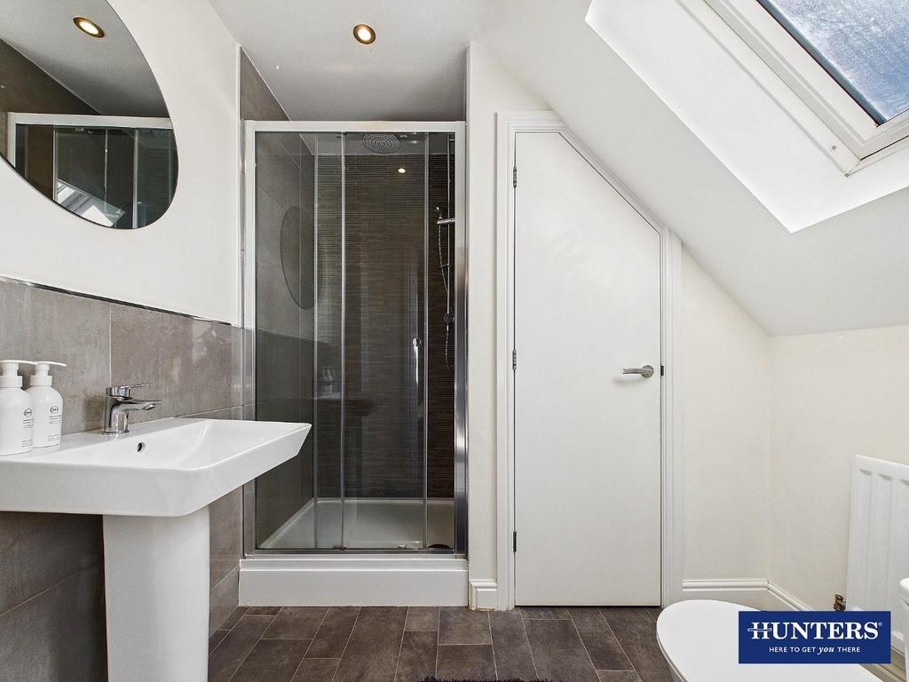 Master En-Suite